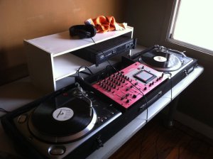 The Turntables are Alive!