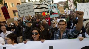OSD-Oct7-March Protesters marching on October 7, 2011 at the start of the Occupy San Diego movement (Nelson C. Cepeda)